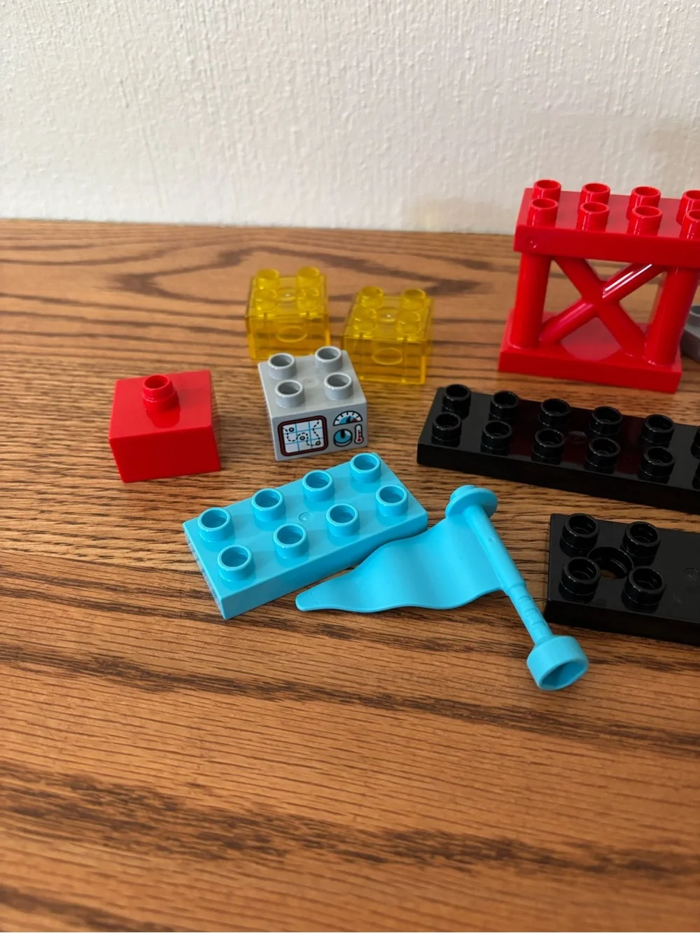 Lego Duplo Space Shuttle Mission 10944 Playset Incomplete